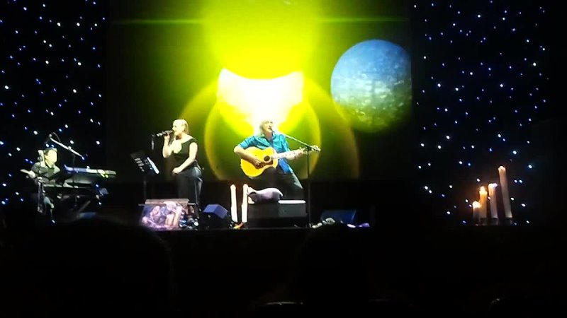 Brian May Kerry Ellis 39