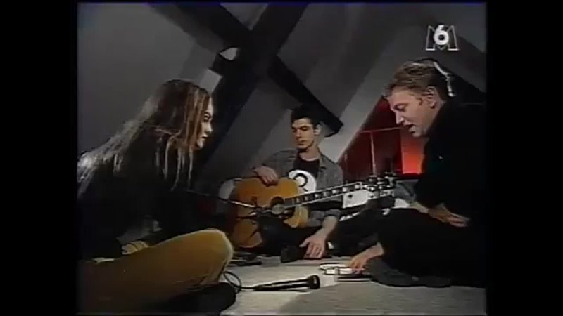 Vanessa Paradis Interview at home + songs Frequenstar, 25oct92 (4