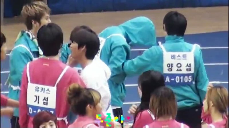 Fancam 120108 BEAST Boxing Man Idol Star Athletic