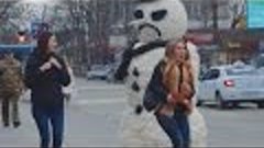 Страшный Снеговик Пранк | Scary Snowman Prank