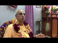 NRS слушает Шрилу Прабхупаду