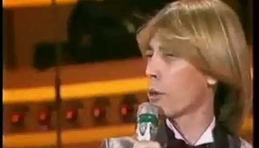 Nino D'Angelo "Vai" (Sanremo 1986)