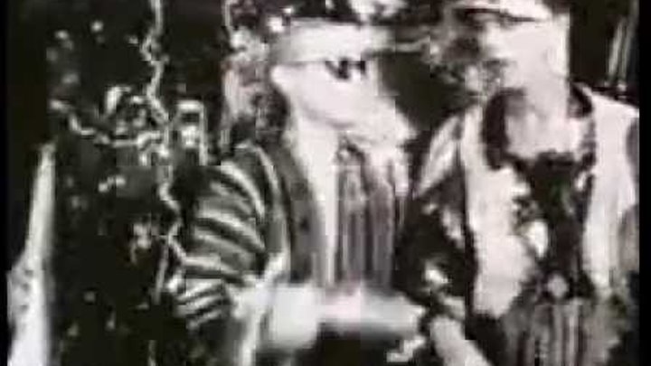 московский тракт проложен до херсона песня. московский тракт проложен до херсона текст. московский тракт песня. московский тракт проложен до херсона песня. чуйский тракт песня.