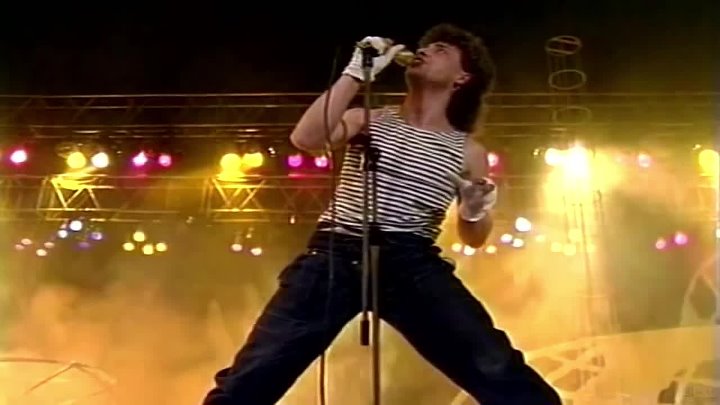 Группа комиссар 1991. Комиссар ты уйдешь. Комисар ты уйдёшь фото. Комиссар ты уйдешь клип. Слушать ты уйдешь но приходит злая ночь.