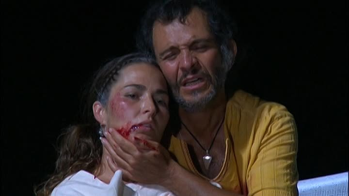Tormenta En El Paraíso Capitulo 1