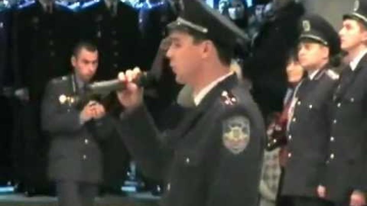 Под моим окном курсанты песня. Иллюстрации к стихам есенина. Романс чайковского серенада о дитя. Под моим окном курсанты песня. Чайковский романсы.