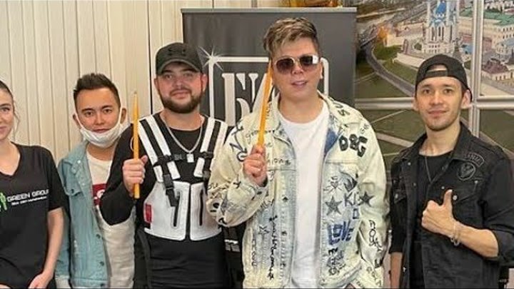 Элвин грей я кайфую массаж детям. Элвин грей кайфую. Кайфую эльбрус джанмирзоев. Elbrus djanmirzoev и элвин грей кайфую. Элвин грей а я кайфую.