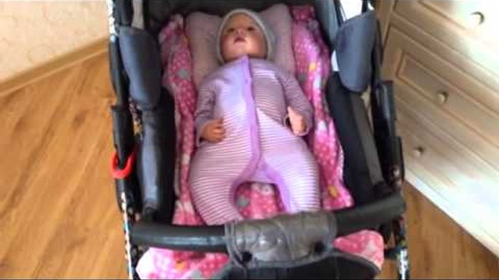 Распаковка коляски. Коляска berta 2в1 alis как снять колеса с коляски. Игрушечные коляски. Как меняются блоки на коляске алис. Коляски 2 в 1 mateo как раскладывать.