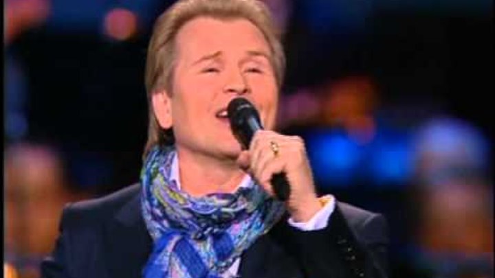 Два берега одной реки. Лодка на реке пейзаж. Берега берега исполнить. А на том берегу малинин. Малинин 1989.