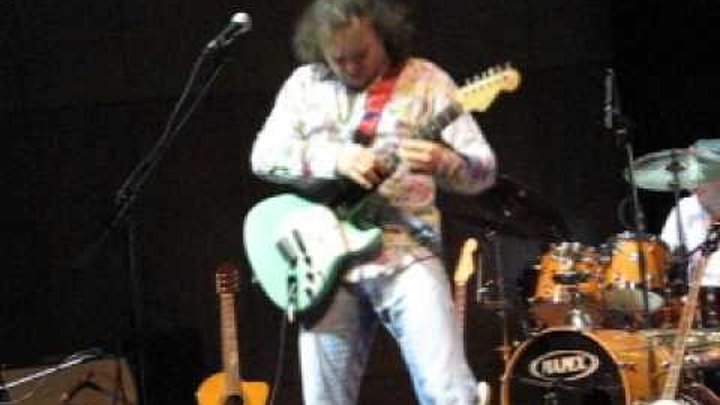 Зинчук гитарист. Зинчук полет шмеля. Полет шмеля в исполнении зинчука. Зинчук полет шмеля. Зинчук полет шмеля.