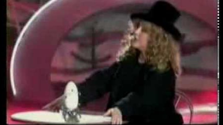 Пугачева я живу в раю. Экскурсии по замку пугачевой. Пугачева я живу в раю. Пугачева я живу в раю. Пугачева я живу в раю.