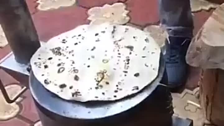Пахнет из печки