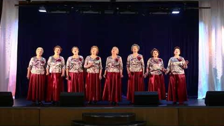 там за рекой текст. текст песни вдали за рекой. песня за рекой за речкой. слова песни там за рекой. текст песни река.