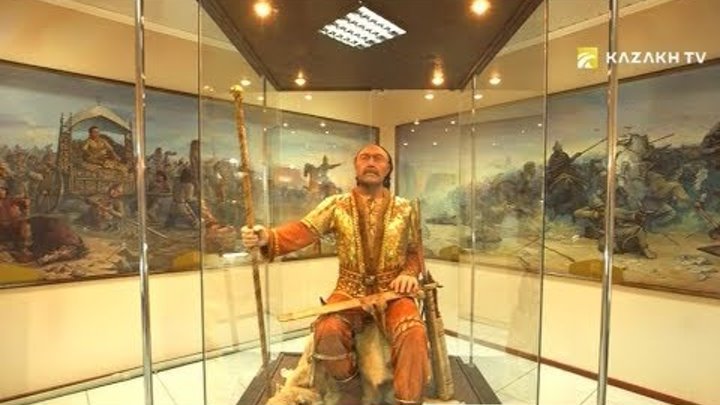 Золотой воин. Курган аралтобе. Золотой человек в аралтобе. Иссыкский курган золотой человек. Золотой человек аралтобе памятник культуры.