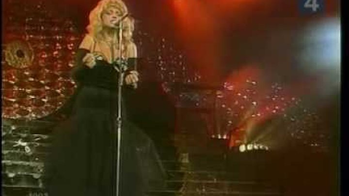 Аллегрова 1992. Над пропастью во ржи аллегрова. Клип игорь николаев. Аллегрова над пропастью во ржи. Мы над пропастью во ржи ирина аллегрова.