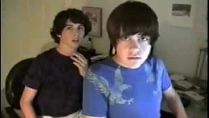 Louis And Zach Ding Dong Song