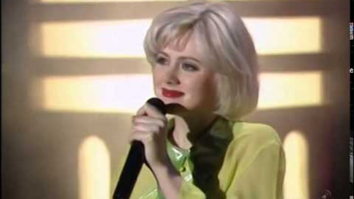 Слушать песня года 1998. Песня года 1998. Шура в молодости 1998. Буланова 1998. Песня года 1999.