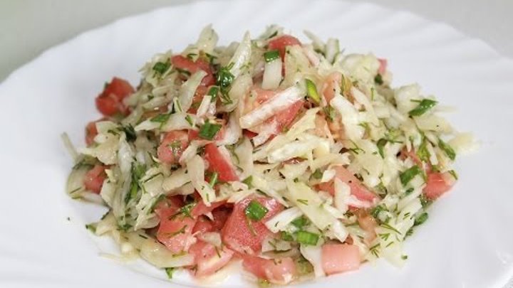 Салат из квашеной капусты. Салат с пекинской капустой и маком. Салат с капустой и морковью. Салат с капустой и морковкой. Салат из капусты.