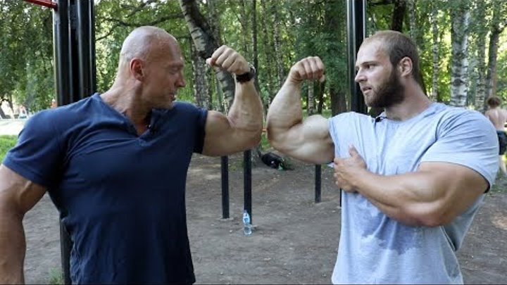 Денис Семенихин бицепс