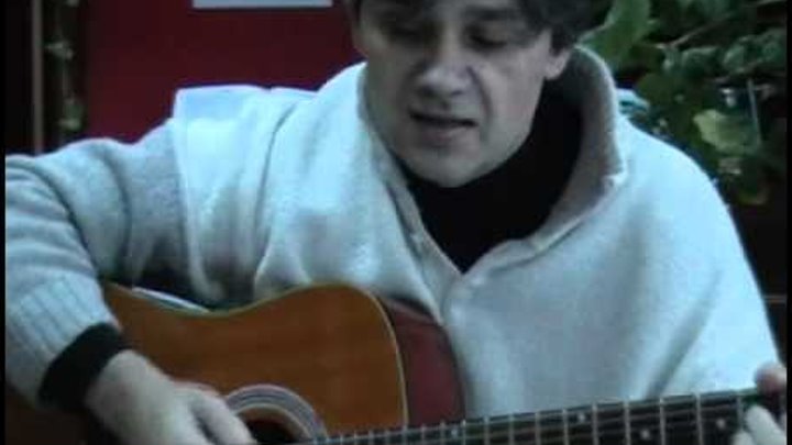 Во дворе с гитарой с девушкой. Дворовый гитарист. Посиделки подъезд гитара. Дворовые гитаристы. Молодежь в подъездах 90е.