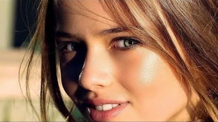 Есть хорошая одна девушка на земле песня. Есть одна девушка на земле ноты. Красивая песня текст. Есть хорошая одна девушка на земле песня. Красивые слова о песне.