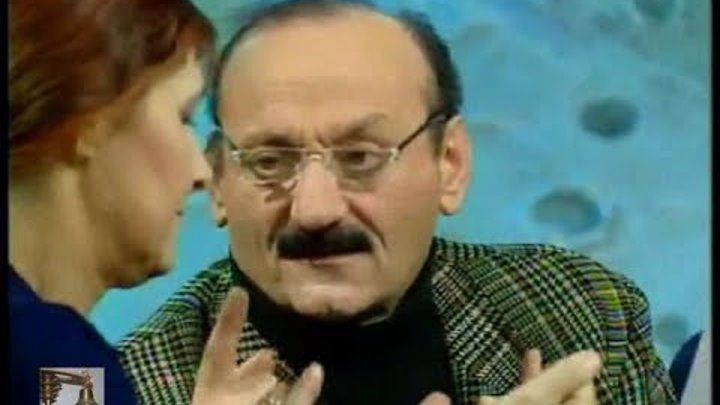 крем пудра феннель романс. крепдешин шелковый на бежевом монограмма бренда balenciaga. крем-пудра для лица двойного действия ensemble. тридцать метров крепдешина пудра крем. крепдешин ткань для свадебного платья.