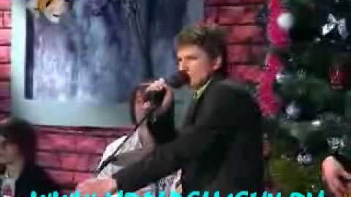 новый год мандарин мне рот. уральские пельмени мандарин мне рот. гитара мясникова. песня новый год мандарин мне рот. мясников новый год мандарин мне.