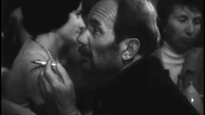 Х ф человек в проходном дворе. Человек в проходном дворе фильм 1971 кадры. Человек в проходном дворе (1971). Геннадий корольков в фильме человек в проходном дворе. Человек в проходном дворе фильм 1 серия.