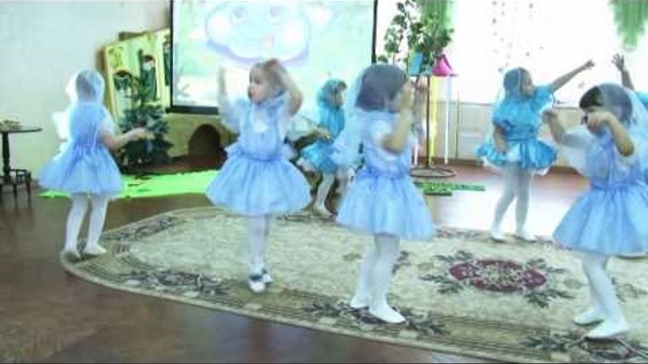 Танец капелек в детском саду 144 чебоксары. Танец капелька для средней группы. Танец капелек в детском. Танец капитошка в детском саду видео. Танцевальный коллектив капелька.