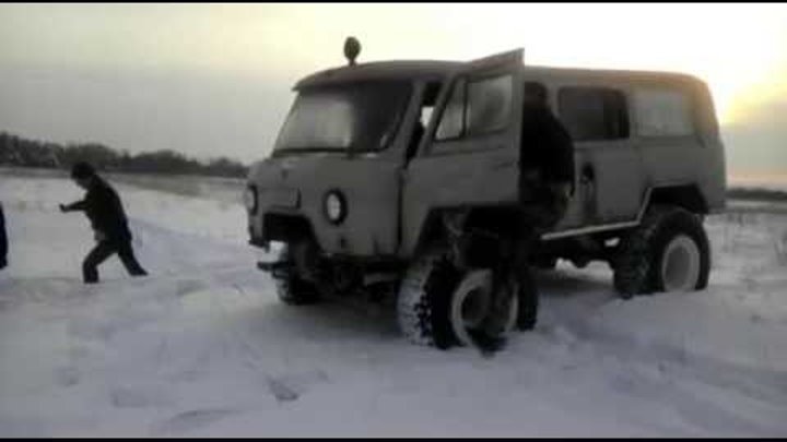 Уаз буханка сам газует