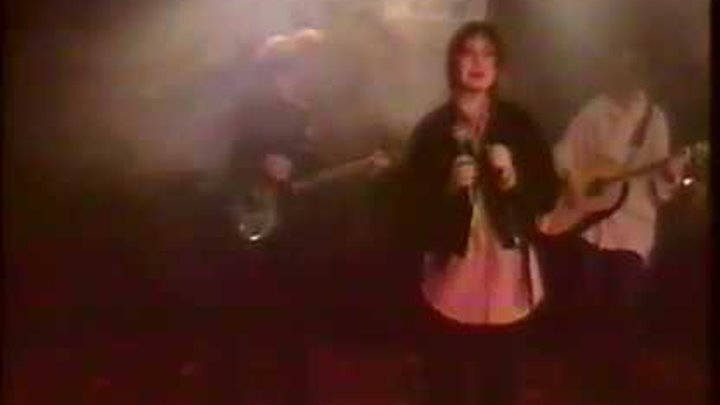 ирина ежова курносая. ирина ежова кальвадос. клипы ежовой. ирина ежова курносая. ирина александровна ежова (горобец).