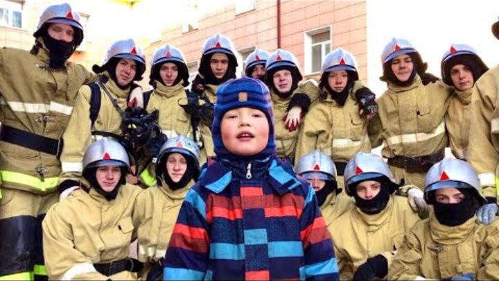 Трек спасатель. Мчс композиция. Спасатели города игрушка. Щенячий патруль трек спасателей. Трек с запуском маленьких машинок spin master.