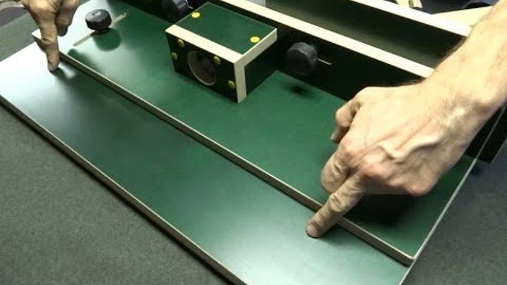 Универсальный мобильный мини стол для циркулярки и фрезера