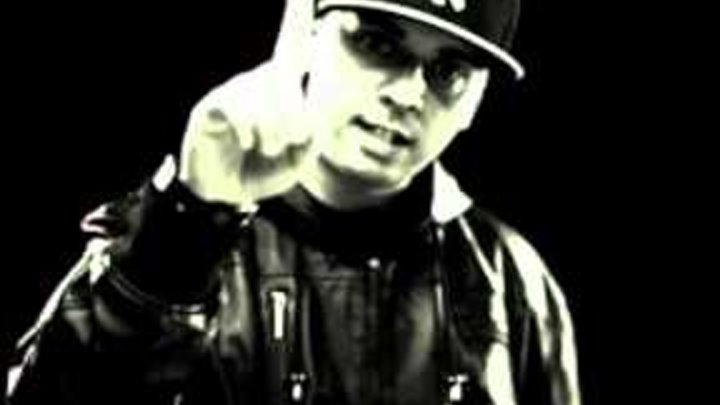 Каста смоки мо. Смоки мо логотип. Смоки мо доспехи бога 2. Смоки мо 2022. Смоки мо 2004 год.