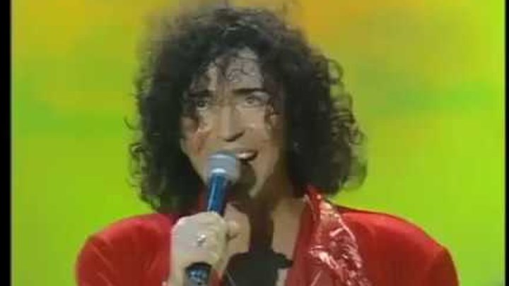 Никаких проблем кроме этих хризантем. А впрочем нету никаких проблем. Нету никаких проблем кроме этих хризантем слушать. Отцвели уж давно хризантемы в саду текст песни. Нету никаких проблем кроме этих хризантем слушать.