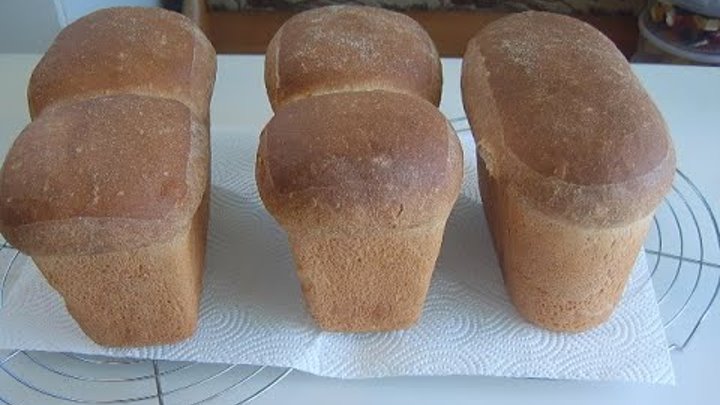 Даниловский бездрожжевой на закваске. Ржано пшеничный хлеб на закваске. Польский хлеб на закваске. На закваске в формах хлеб. На закваске в формах хлеб.