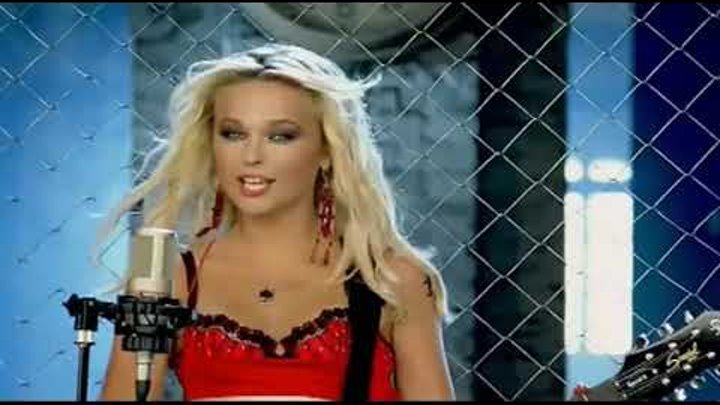 Non stop электронная любовь. нон стоп электронная любовь. электронная любовь нон-стоп. оля кобякова нон-стоп. две певицы ани из группы нон стоп в клипе электронная любовь.