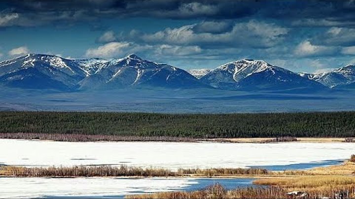 сангар горы. поселок сангар кобяйского района. поселок сангары якутия кобяйский район. сангар якутск. сангар саха якутия.