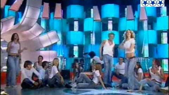 юлианна караулова фабрика звезд 5. фабрика 5 песни. фабрика 5 минут песня на сцене фото. фабрика 5 песни. фабрика звезд 5 кассета.