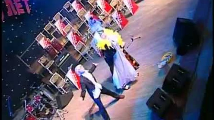 верка сердючка шла пирожок нашла. пирожок. сердючка песни пирожок нашла. верка сердючка пирожок нашла. верка сердючка.