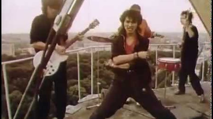 песня цоя вместе со мной. земфира и цой. текс песьни група крови. песня цоя вместе со мной. конец каникул фильм 1986 цой.