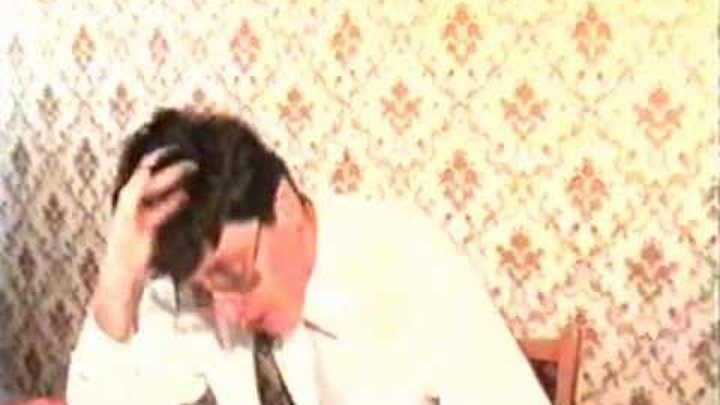 Ленинград ты работаешь в офисе. Менеджер среднего звена ленинград. Юмор про офисных работников. Везет тебе. Ленинград в офисе.