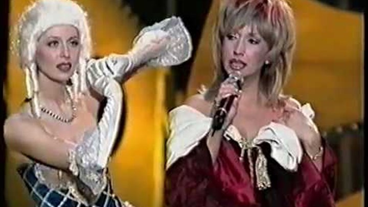 Аллегрова шальная текст. Угонщица аллегрова текст. Шальная императрица аллегрова. Шальная императрица аллегрова. Аллегрова шальная текст.