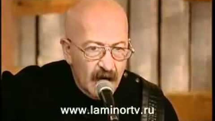 Бережёного бог бережёт александр розенбаум. Бережёного бог бережёт розенбаум. Александр розенбаум тв шансон. Розенбаум береженого бог бережет слушать. Семенков александр владимирович.