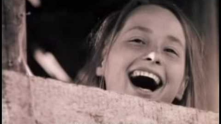 свой среди чужих чужой среди своих плот на реке. свой среди чужих чужой среди своих градский. песня градского в фильме свой среди чужих лодка. песни градского свой среди чужих. песня о корабле александр градский.