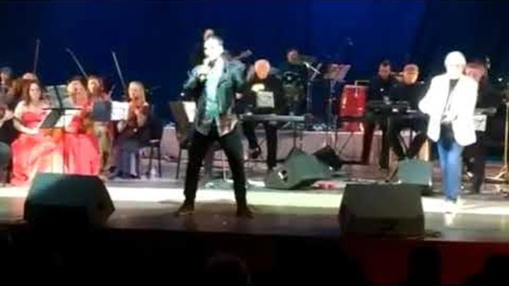 ночным белградом шли мы молча рядом. ночным белградом слушать. ночной белград исторический центр. ночным белградом шли мы молча рядом. вера михайлова певица.