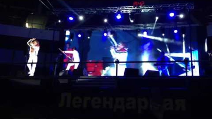 Дискотека 80 афиша. Баскет-холл краснодар дискотека 90-х. Баскет холл дискотека 90 х. Краснодар баскет холл дискотека. Дискотека 90-х ростов-на-дону.