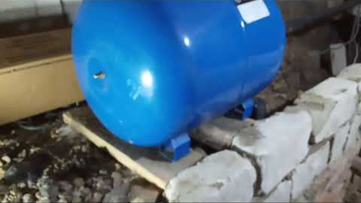 Расширительный бак гвс 12 литров. Гидроаккумулятор belamos 24 ct2 24 л. Гидроаккумулятор 24ct2 гориз. Мембранные баки в насосных. Гидроаккумулятор беламос 50vt.