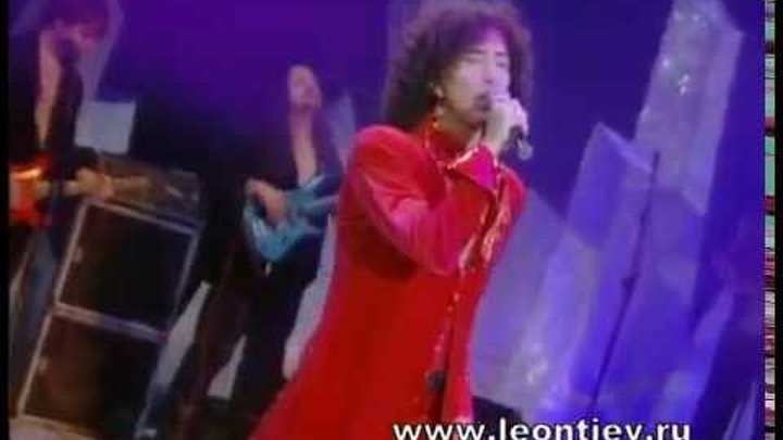 День кончается ночь начинается песня слушать. Концерт звезды с любовью когда закончится. Ария гонка за славой. День кончается ночь начинается песня слушать. День кончается ночь начинается песня слушать.