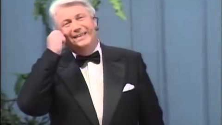 Потом сюрприз будет винокур. Винокур сюрприз будет гиф. Потом сюрприз будет винокур. Винокур квн. Сюрприз будет винокур.